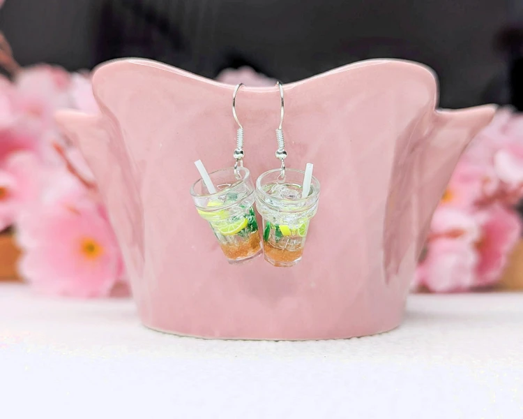 Kolczyki handmade lemoniada cytrynowo - limonkowa z gliny polimerowej i żywicy, słodka biżuteria ze stali chirurgicznej