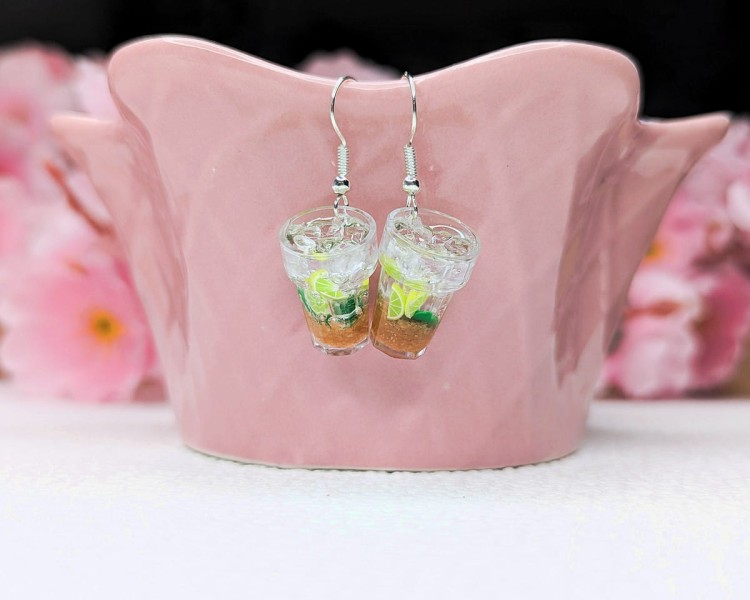 Kolczyki handmade lemoniada mojito z gliny polimerowej i żywicy, kolorowa biżuteria ze stali chirurgicznej