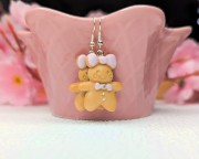 Kolczyki handmade pani ciasteczko różowa z gliny polimerowej, biżuteria kawaii ze stali chirurgicznej