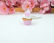 Naszyjnik handmade babeczka różowa z gliny polimerowej, urocza biżuteria kawaii ze stali chirurgicznej
