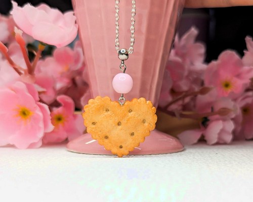 Naszyjnik handmade serce ciasteczkowe z gliny polimerowej, słodka biżuteria ze stali chirurgicznej
