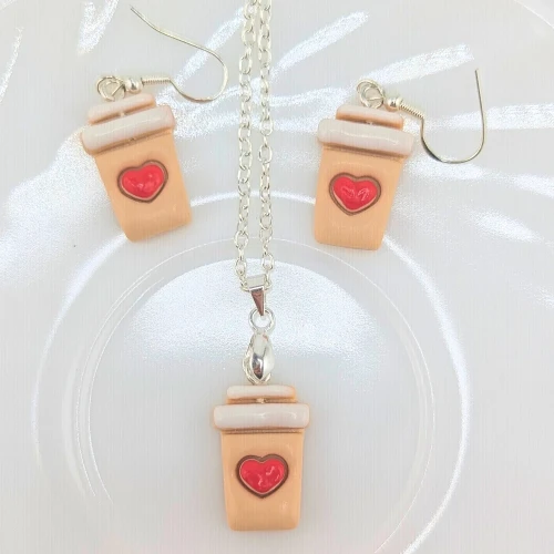 Elegancki zestaw biżuterii handmade Caffe Latte Love z motywem kawy, kolczyki i naszyjnik z gliny polimerowej ze stali chirurgicznej